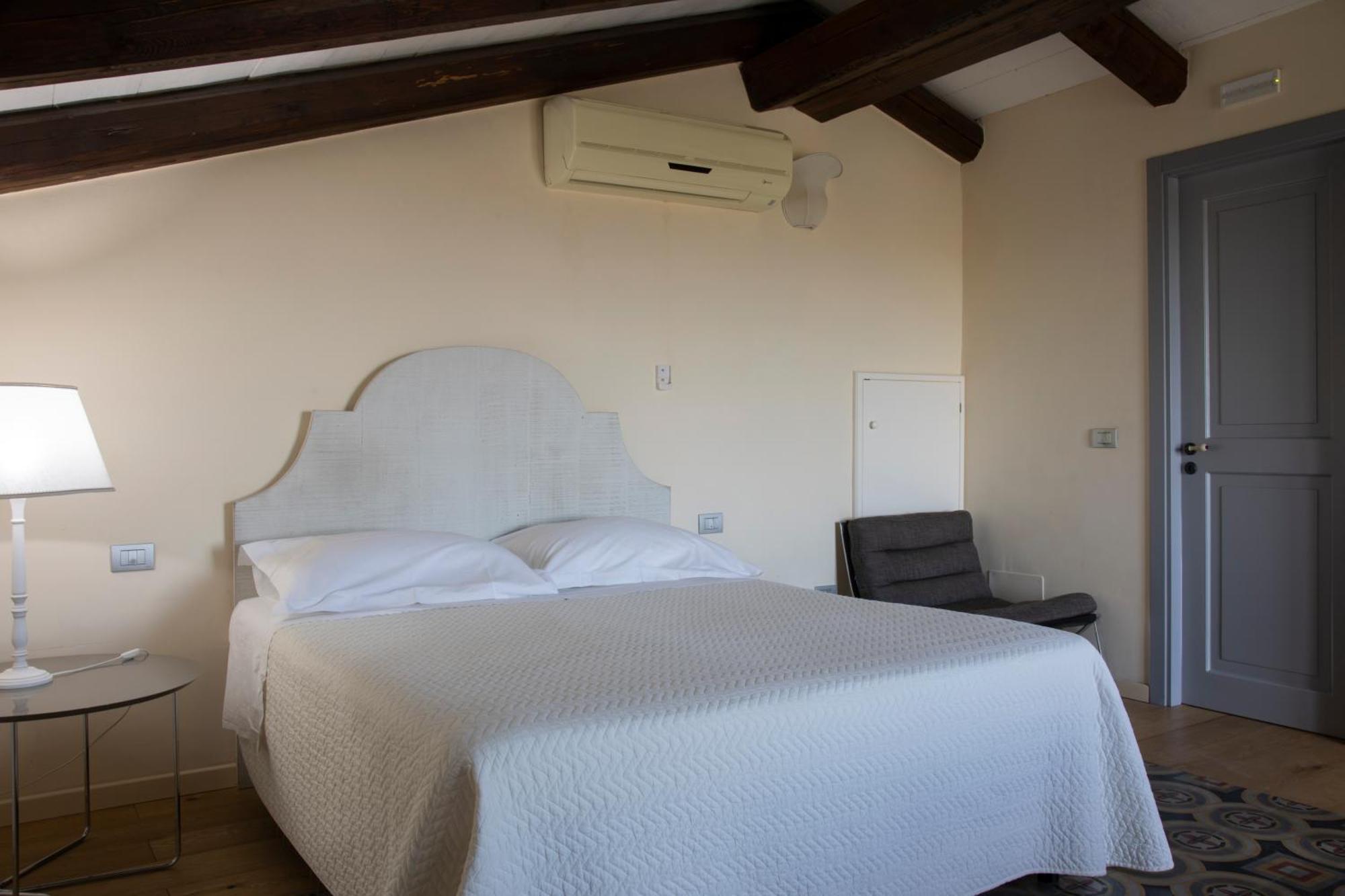 Masseria Celentano Relais & Agriturismo Сан Северо Екстериор снимка
