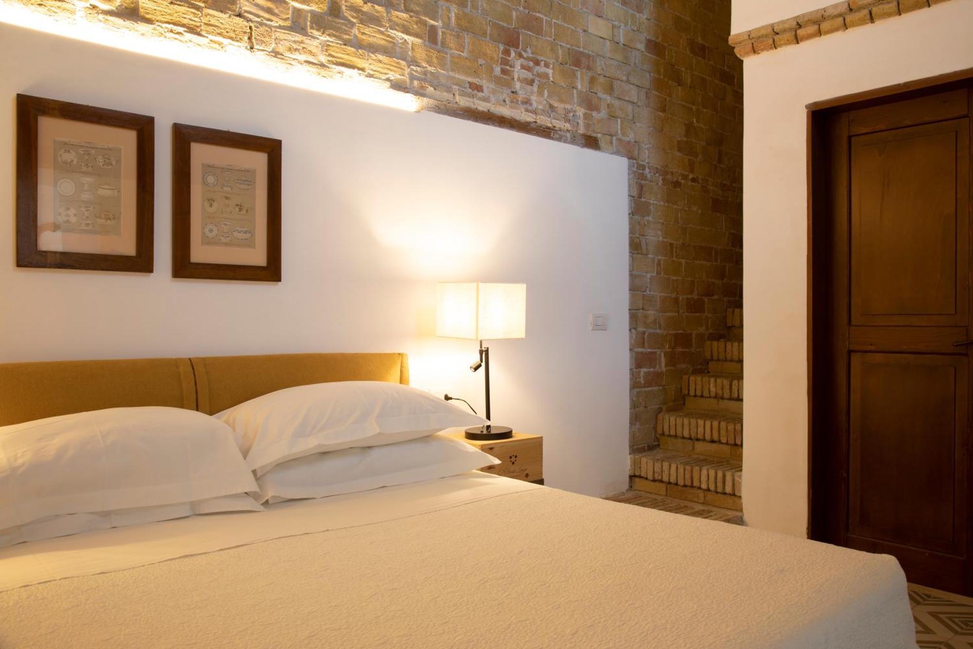 Masseria Celentano Relais & Agriturismo Сан Северо Екстериор снимка