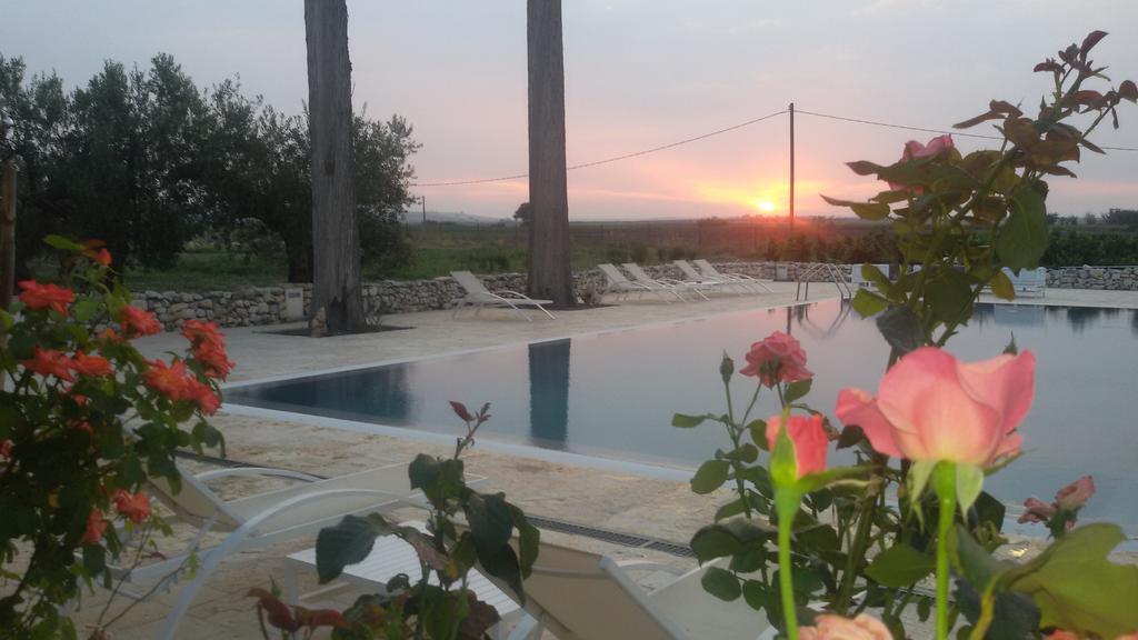 Masseria Celentano Relais & Agriturismo Сан Северо Екстериор снимка