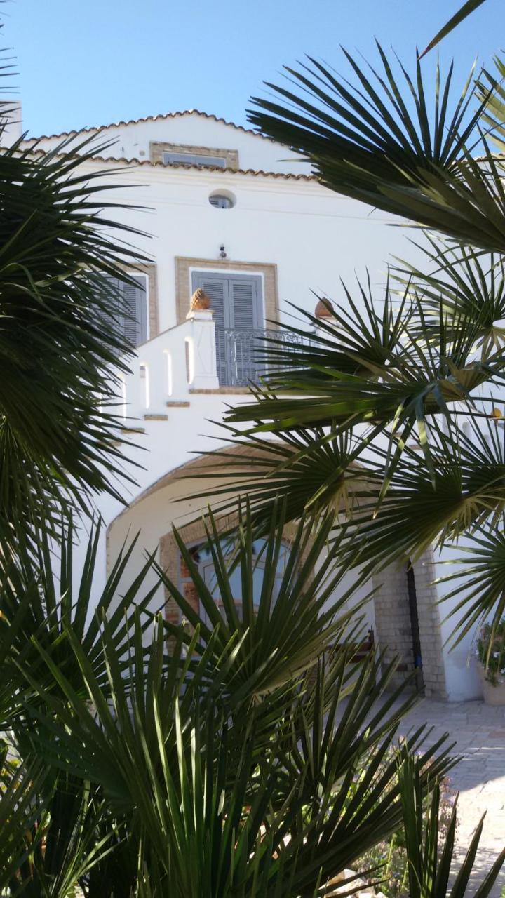 Masseria Celentano Relais & Agriturismo Сан Северо Екстериор снимка